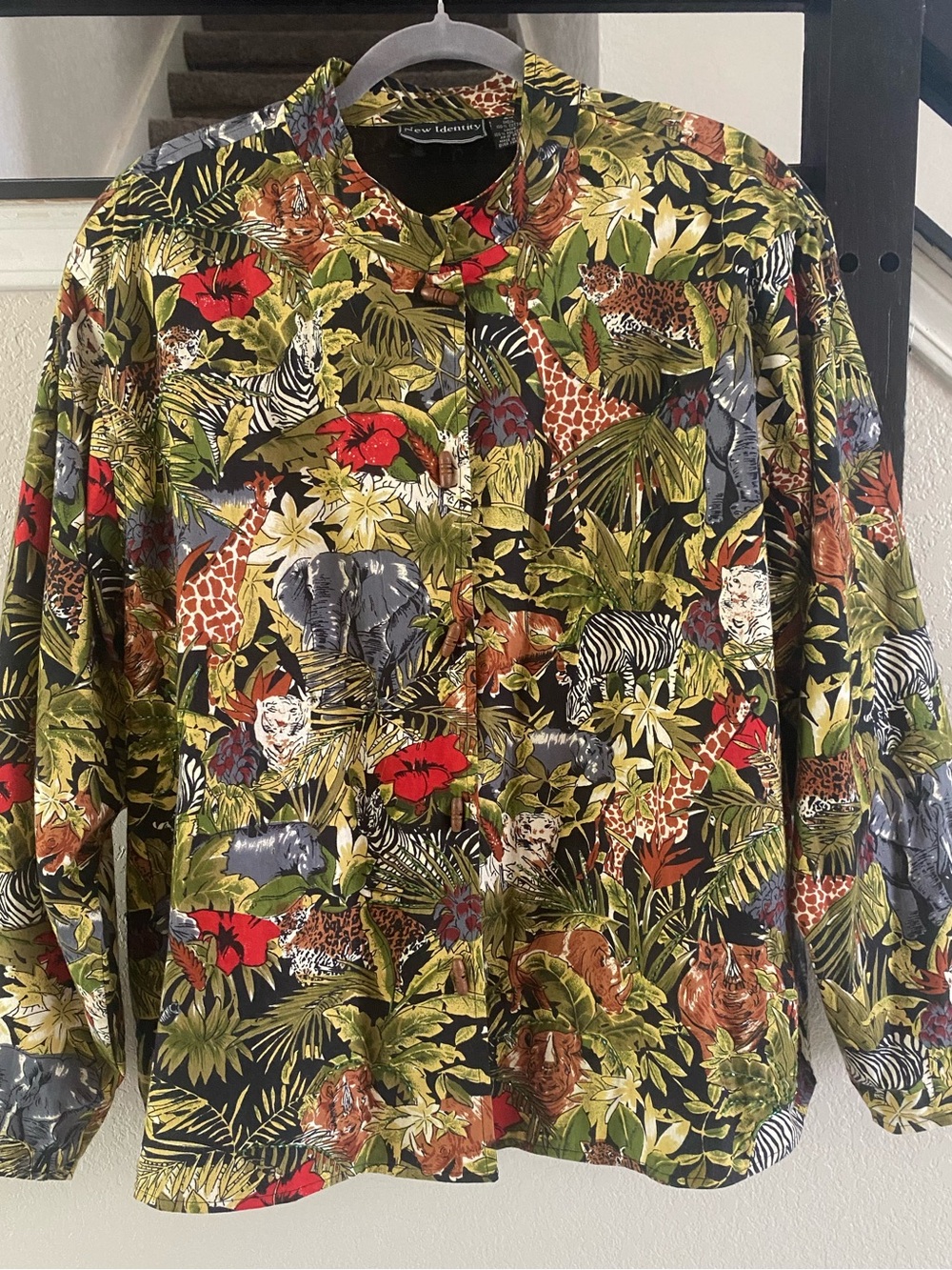 Vintage Women’s African Safari Animal and Foliage Blouse Unique Accents Size 2X